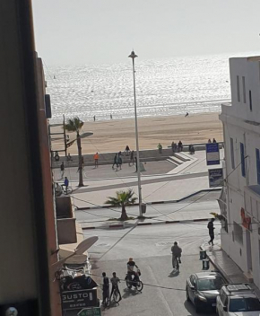 Confortable appartement avec vue sur la plage